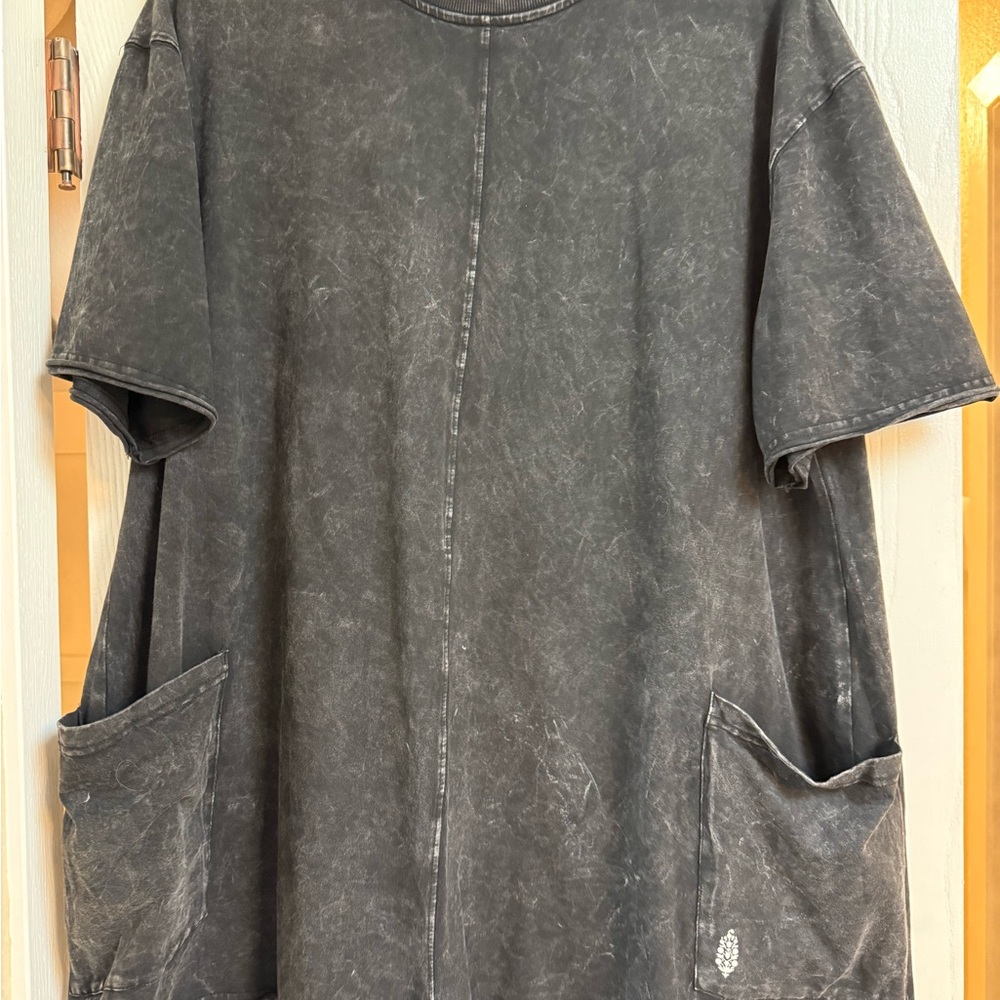NWOT Free People Hot Shot Tee Romper Black Large - Picture 4 of 7